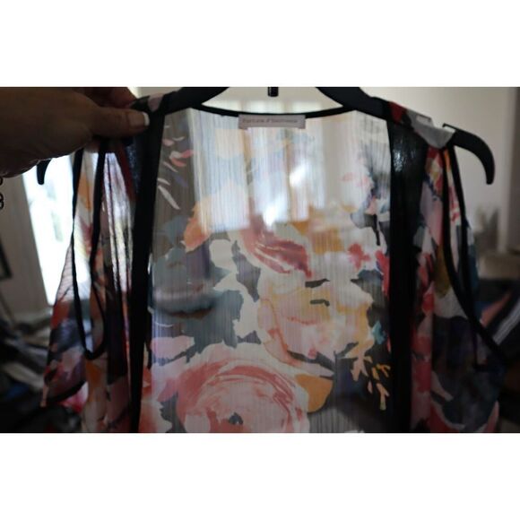 Fortune Swimwear Women's One Size Garden Floral Cold Shoulder Kimono Cover Up - Picture 6 of 6